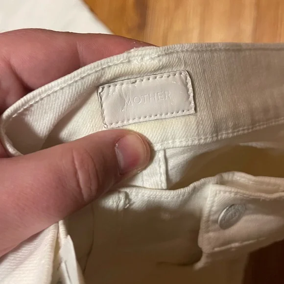 Mother High Waisted Rider Ankle Jeans in Fairest of Them All (White), Size 27 - Picture 10 of 13